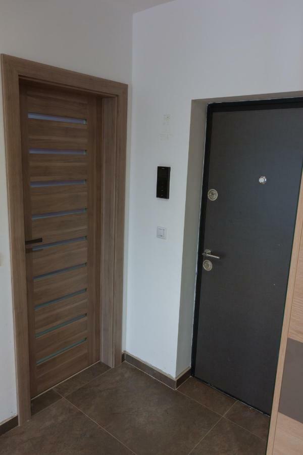 Presecan One Room Apartment With View Cluj-Napoca Esterno foto